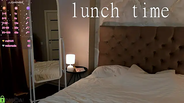 boozekirs  online show from 2, 3, 2026