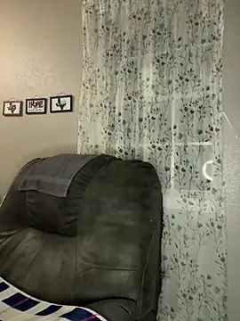 HTXBELLE online show from 15, 2, 2026