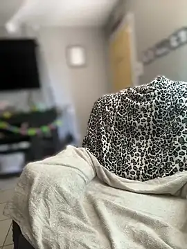 HTXBELLE online show from 27, 3, 2026