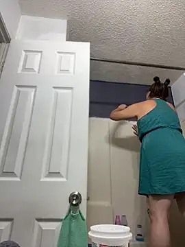 HTXBELLE online show from 2, 4, 2026