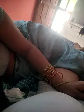 indian couple4 online show from 6, 11, 2025