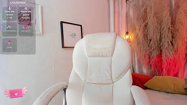 iiangel  online show from 18, 9, 2025