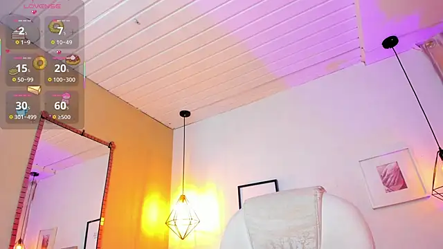 iiangel  online show from 28, 9, 2025