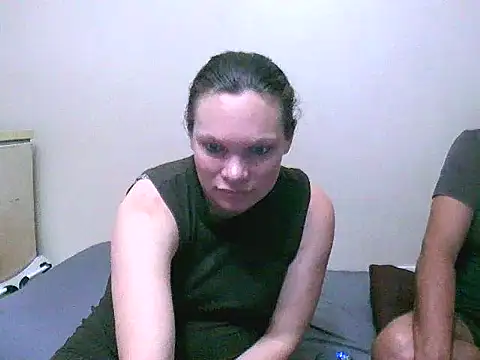 redsparrowXxXx online show from 15, 10, 2025