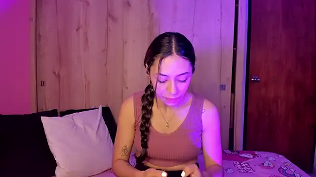 Snapshot of TANIA_06 chatting on 16, 5, 2026 TANIA 06 online show from 16, 5, 2026