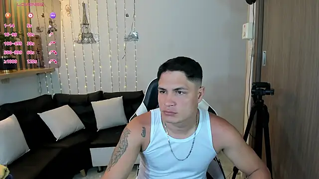 Snapshot of SaraClub_JY chatting on 1, 4, 2026 SaraClub JY online show from 1, 4, 2026