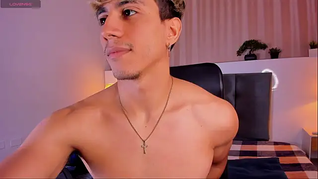 Allex Cano online show from 18, 3, 2025