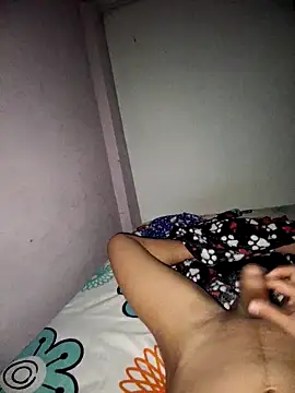 mikytoo online show from 10, 3, 2026