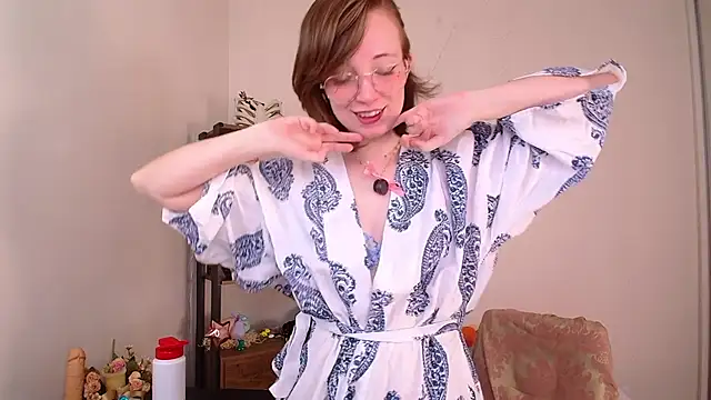 Snapshot of Elise_Nyx chatting on 6, 6, 2026 Elise Nyx online show from 6, 6, 2026