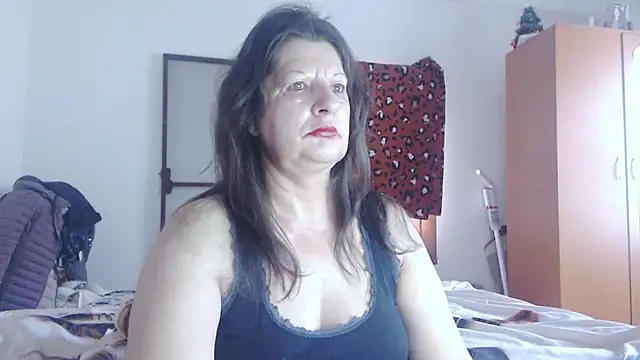 Snapshot of ExtasyMature chatting on 20, 4, 2026 ExtasyMature online show from 20, 4, 2026