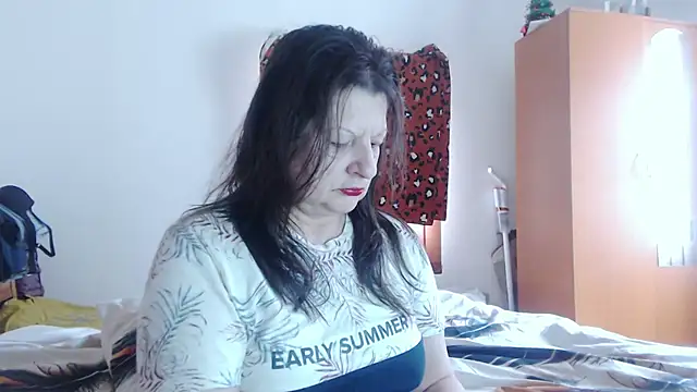Snapshot of ExtasyMature chatting on 31, 5, 2026 ExtasyMature online show from 31, 5, 2026