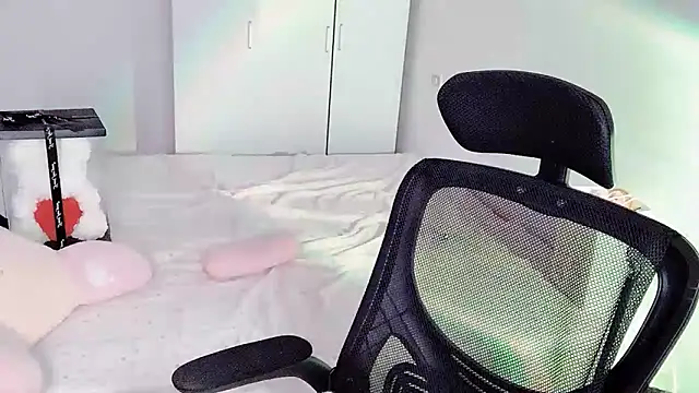 Annnnqi-77 online show from 9, 10, 2025