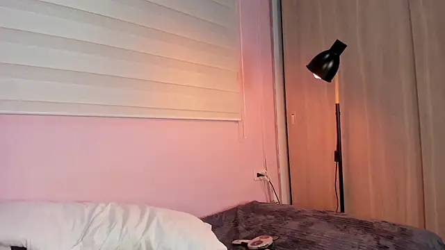 emily sweett24 online show from 8, 3, 2025