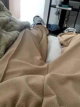 eross chipre  online show from 27, 9, 2025