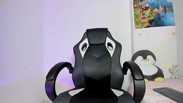 Snapshot of ammy_e chatting on 29, 11, 2025 ammy e online show from 29, 11, 2025