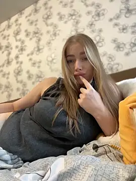 Milana mil online show from 13, 9, 2025