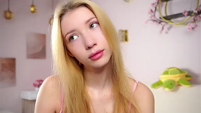 SunnivaCovil online show from 23, 2, 2026