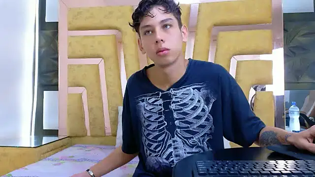 Snapshot of Noahoconor chatting on 2, 10, 2025 Noahoconor online show from 2, 10, 2025