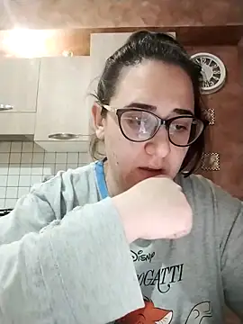 Dolcecurvy online show from 2, 2, 2026