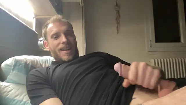 Snapshot of Lorenzz95 chatting on 19, 3, 2025 Lorenzz95 online show from 19, 3, 2025