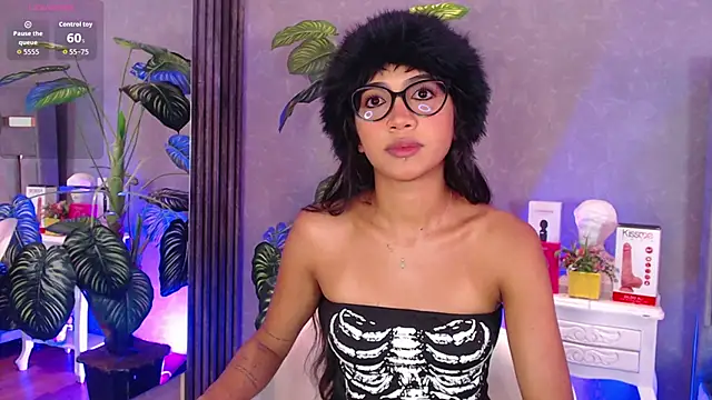 Tyla Ks online show from 6, 2, 2026