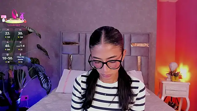 Snapshot of Tyla_Ks chatting on 2, 6, 2026 Tyla Ks online show from 2, 6, 2026