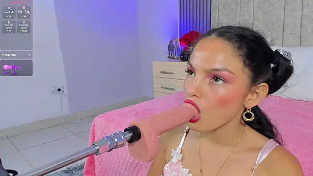 cutie sarax1 online show from 5, 3, 2025