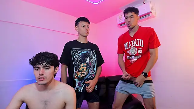 Fun BoysW online show from 28, 2, 2025