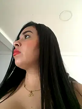 Snapshot of _SARA_69 chatting on 18, 10, 2025 SARA 69 online show from 18, 10, 2025