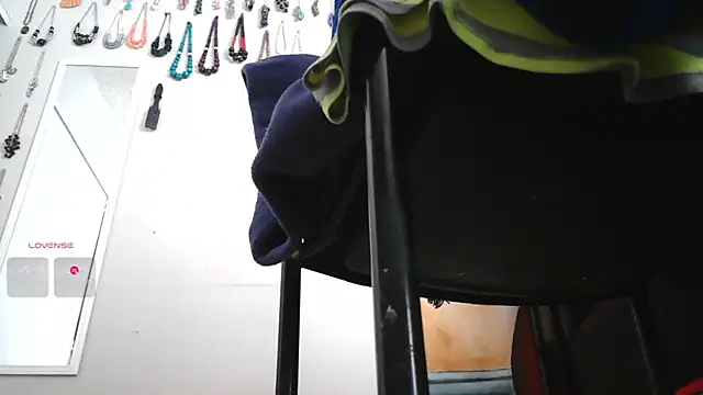 Queenanitadix online show from 1, 4, 2026