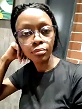 Snapshot of xxTatiannaxx chatting on 30, 5, 2026 xxTatiannaxx online show from 30, 5, 2026