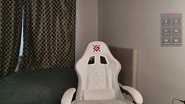 Luna Loveee online show from 26, 9, 2025