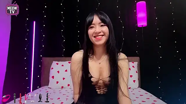 Snapshot of miyakimi0101 chatting on 6, 5, 2026 miyakimi0101 online show from 6, 5, 2026