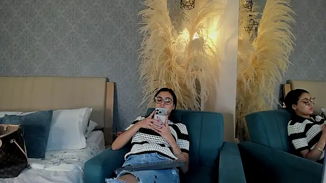 Lucia Brown  online show from 11, 3, 2026