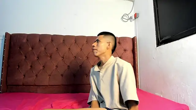 couple hotfox online show from 23, 12, 2025