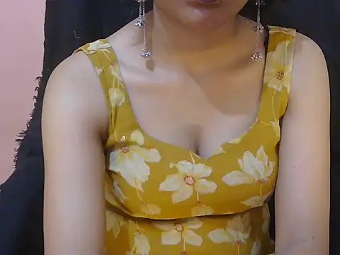 Snapshot of Cute_Pihu01 chatting on 17, 5, 2026 Cute Pihu01 online show from 17, 5, 2026