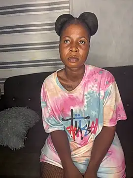 Snapshot of purplet26 chatting on 19, 2, 2025 purplet26 online show from 19, 2, 2025