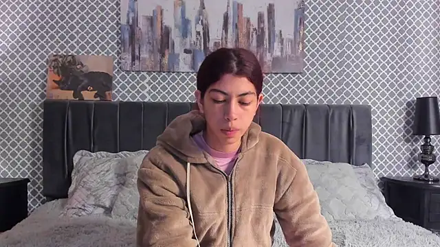 Snapshot of Cassie_bloom chatting on 25, 2, 2025 Cassie bloom online show from 25, 2, 2025