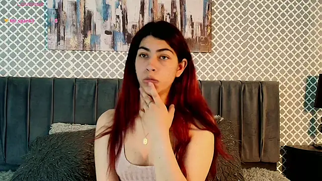 Snapshot of Cassie_bloom chatting on 26, 9, 2025 Cassie bloom online show from 26, 9, 2025