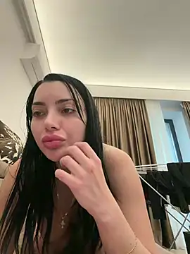 Mia Splash online show from 22, 5, 2026