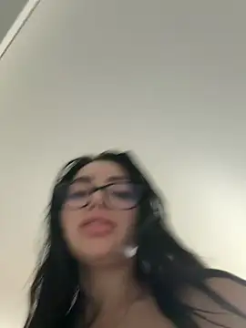 Snapshot of Mia_Splash chatting on 27, 6, 2026 Mia Splash online show from 27, 6, 2026