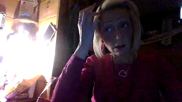 beautifulmee23 online show from 23, 2, 2025