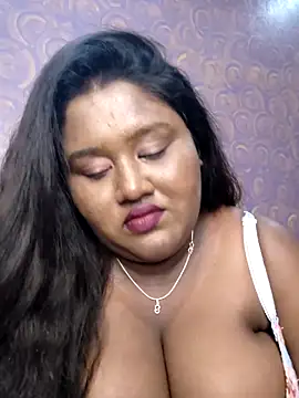 Snapshot of horny_diana chatting on 21, 5, 2026 horny diana online show from 21, 5, 2026