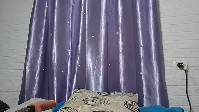 Ramona870 online show from 27, 3, 2026