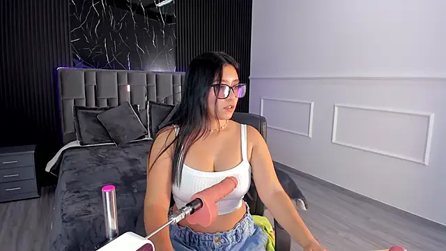 Snapshot of Ibbiebennett chatting on 25, 2, 2025 Ibbiebennett online show from 25, 2, 2025