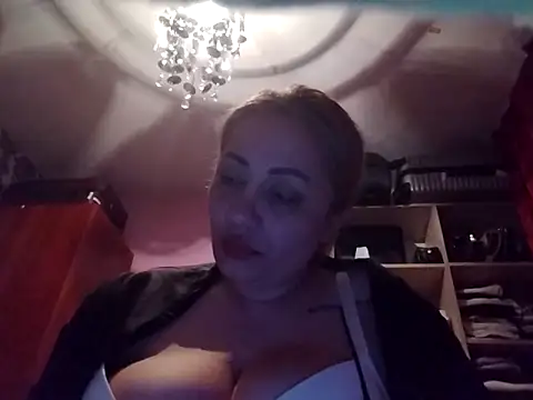 Snapshot of wife45bbw chatting on 17, 3, 2025 wife45bbw online show from 17, 3, 2025