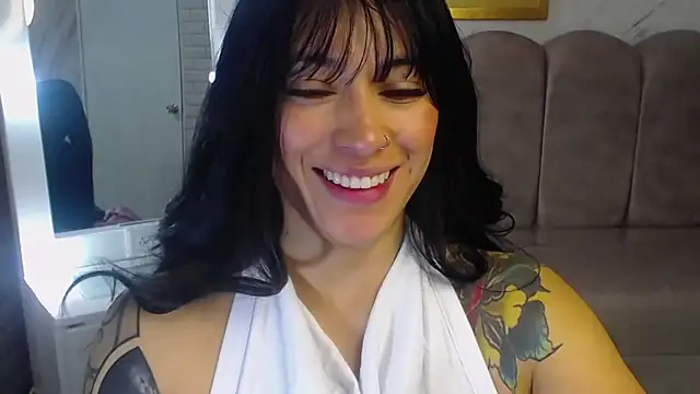 Snapshot of Isabella_Collen_v chatting on 1, 5, 2026 Isabella Collen v online show from 1, 5, 2026