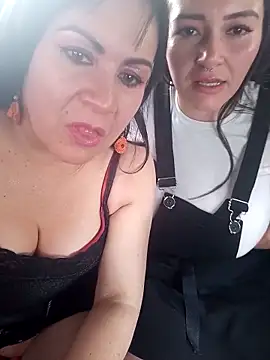 Luna kitty online show from 7, 3, 2025