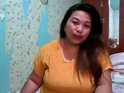 Snapshot of Sweet_fatty18 chatting on 23, 2, 2025 Sweet fatty18 online show from 23, 2, 2025