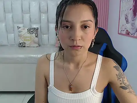 Snapshot of madhison_klain_s chatting on 4, 3, 2025 madhison klain s online show from 4, 3, 2025